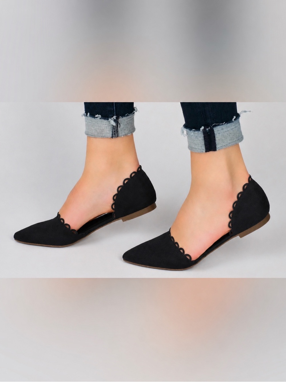 Journee Collection Black Scalloped Pointed D'Orsay Flats
